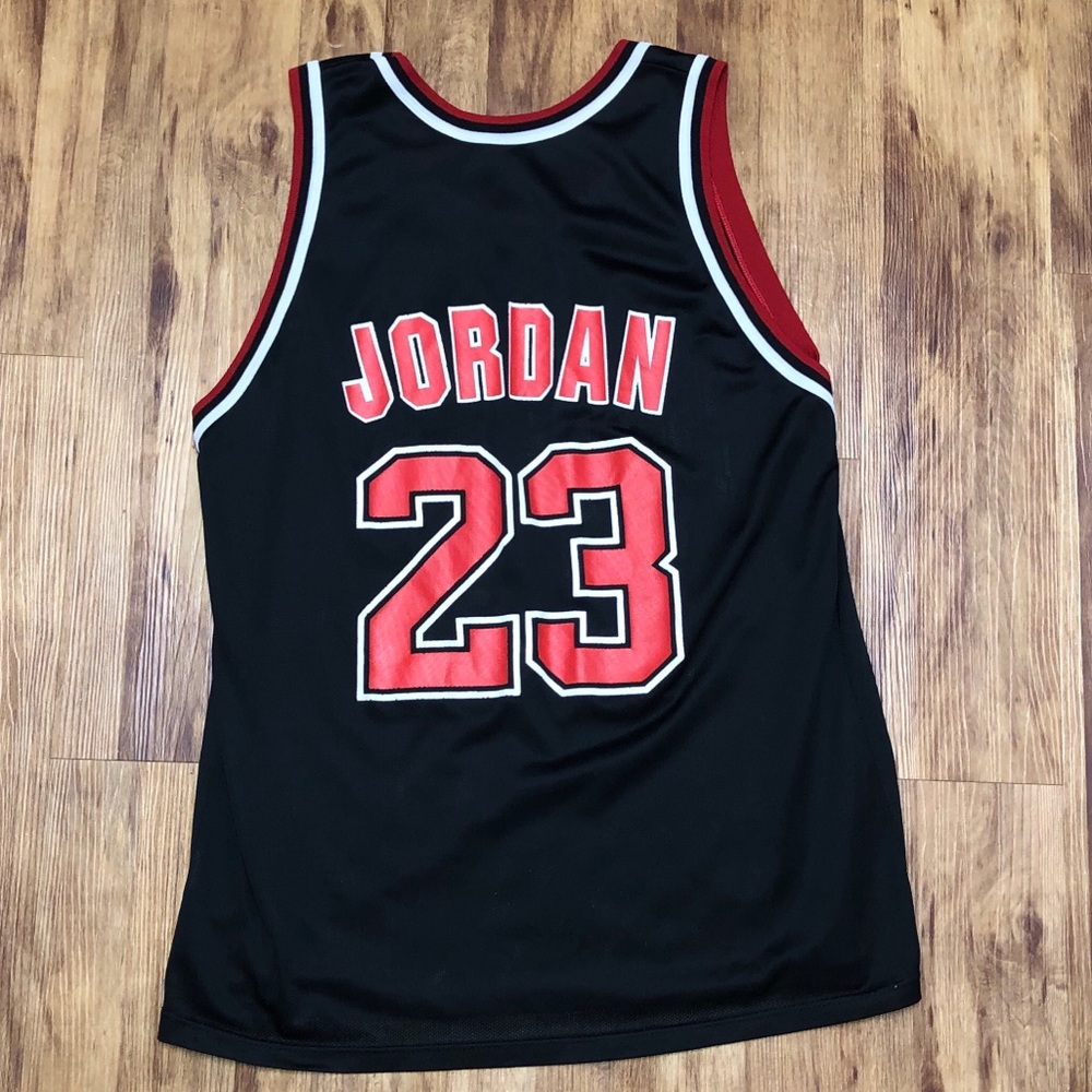 Vintage Champion Jordan jersey. - Picture 4 of 4